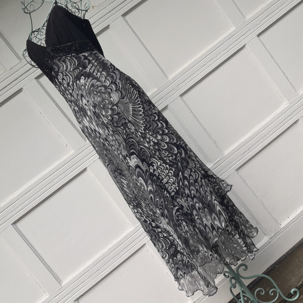 Laundry by Shelli Segal Dresses for Date Night NWT - Picture 5 of 16